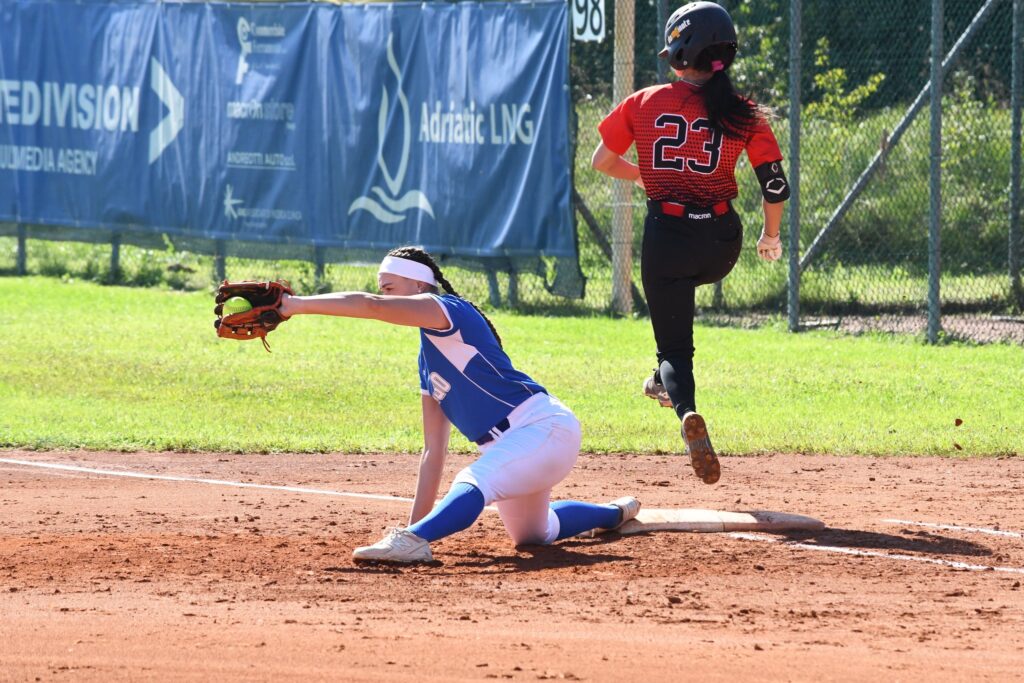 macerata softball