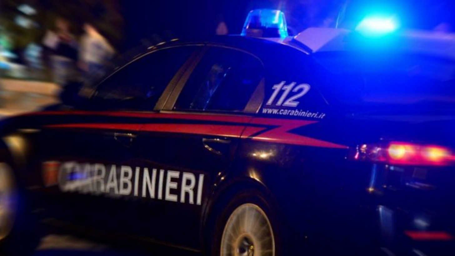 Carabinieri, due arresti con sequestro di droga e di una pistola