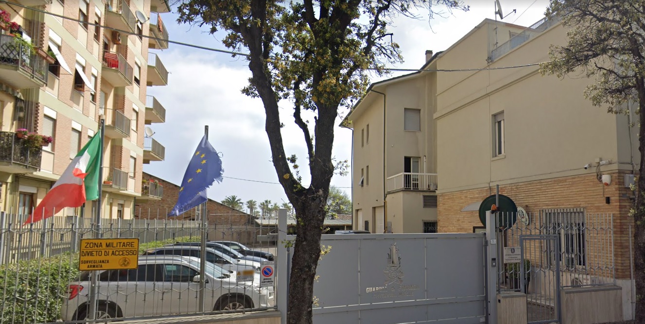 Civitanova Marche, articoli contraffatti sequestrati a 4 imprese