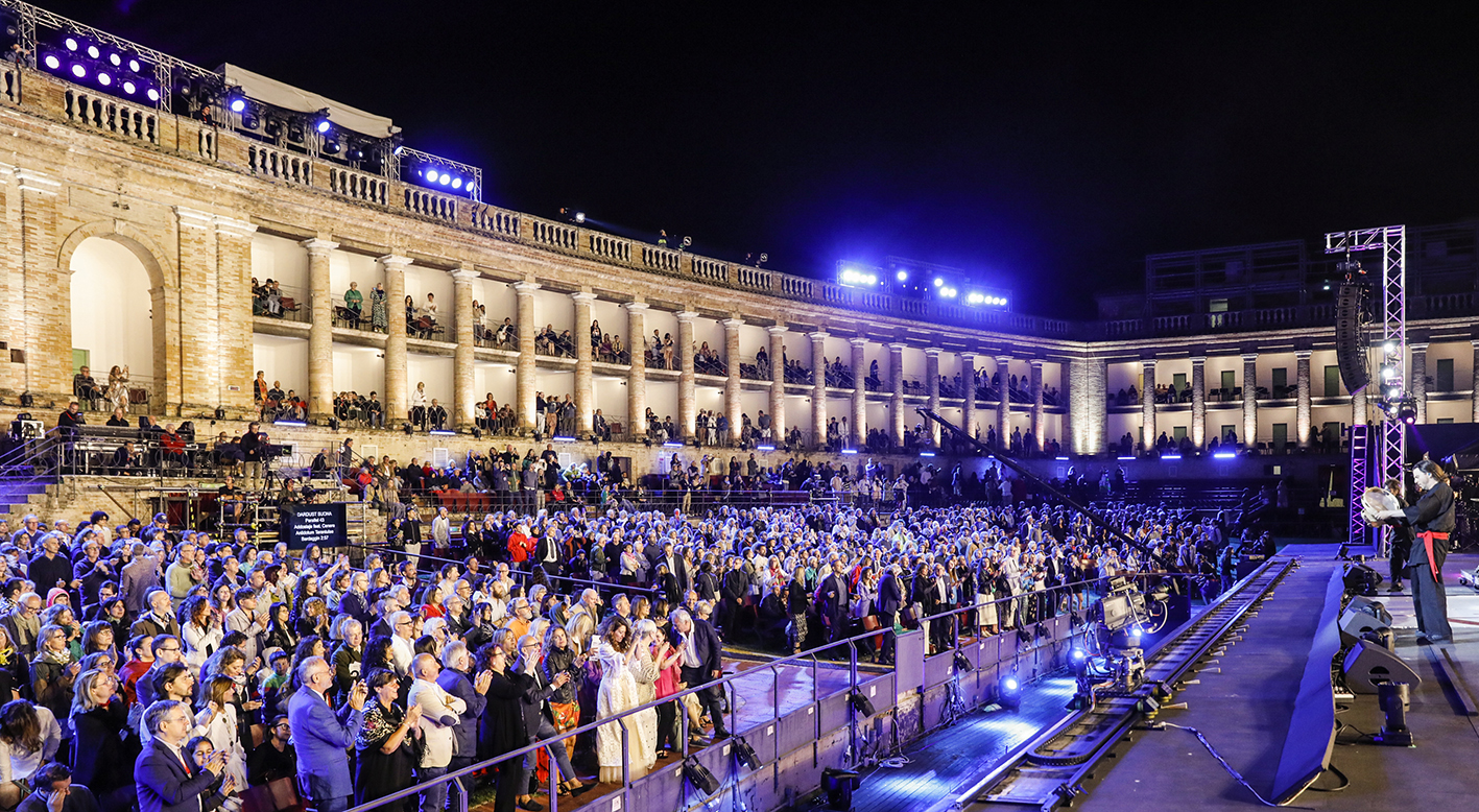 Musicultura Festival, lo Sferisterio premia i Santamarea