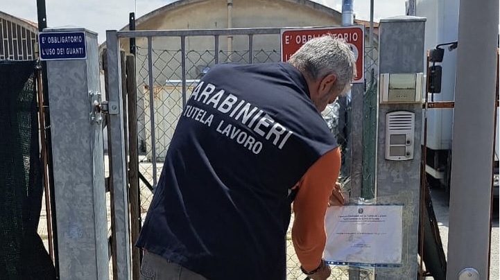 Carabinieri sequestrano azienda, manca tutela del lavoro