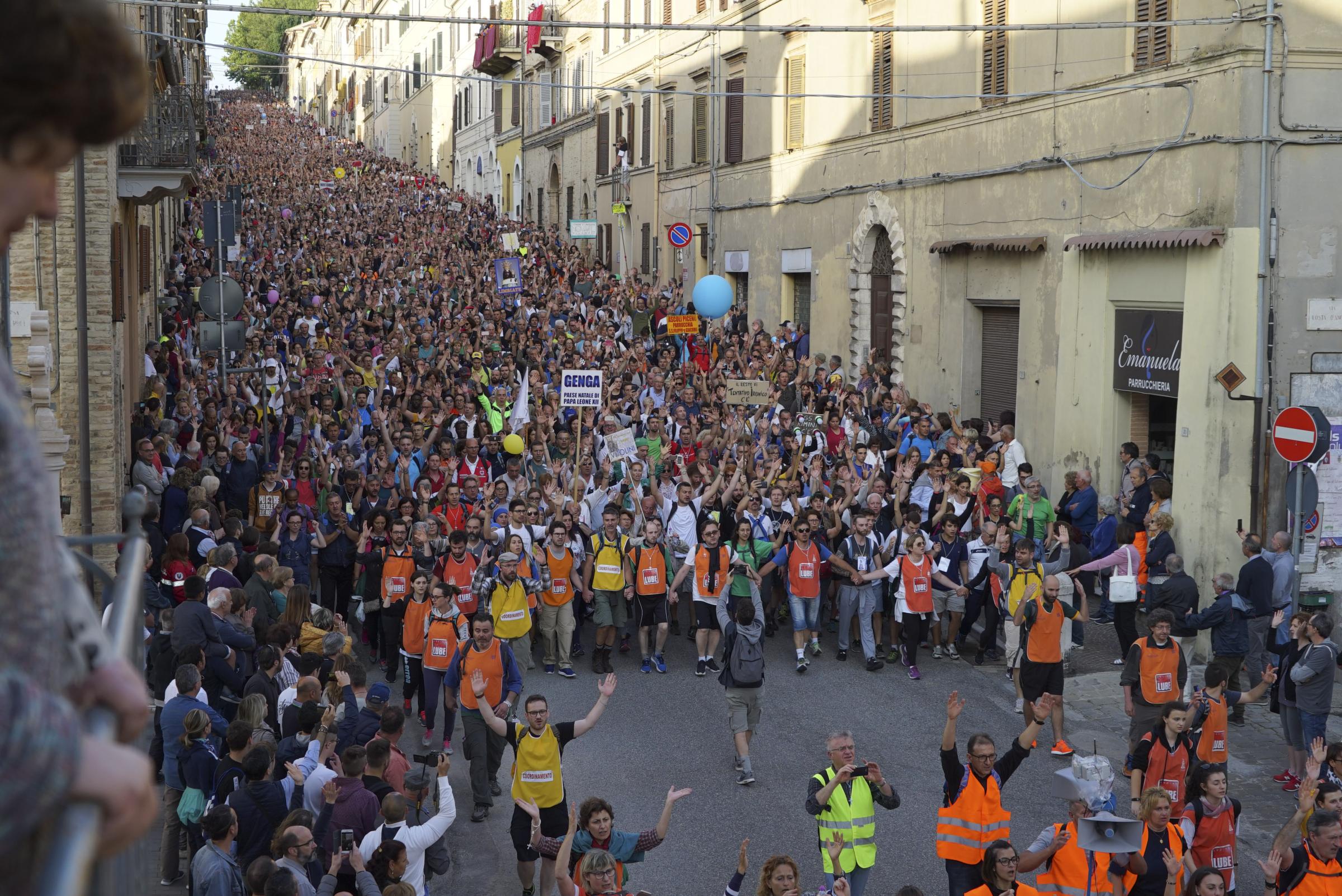 Pellegrinaggio Macerata-Loreto con la speranza della Pace