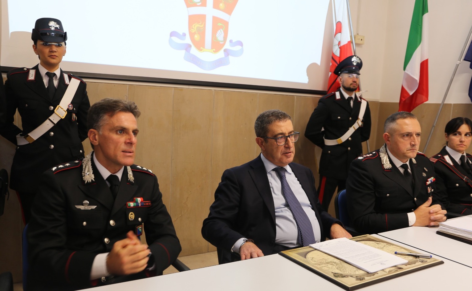 Assalto a portavalori in A14, tre banditi arrestati e quattro in fuga