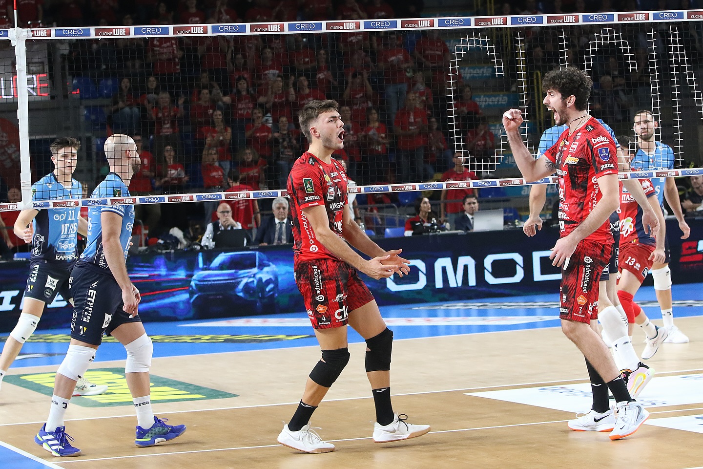 Lube Civitanova batte Itas Trentino (3-1) nel turno infrasettimanale