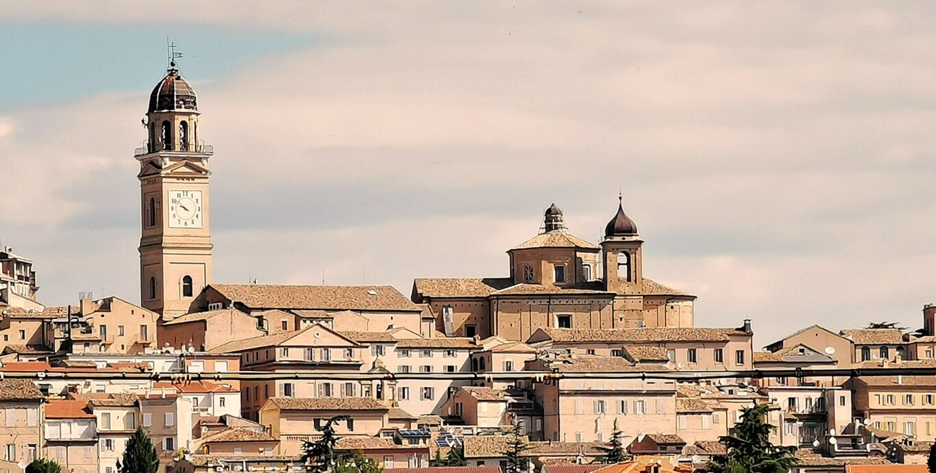 Macerata, dibattito di Strada Comune “Alla ricerca del tempo perso”