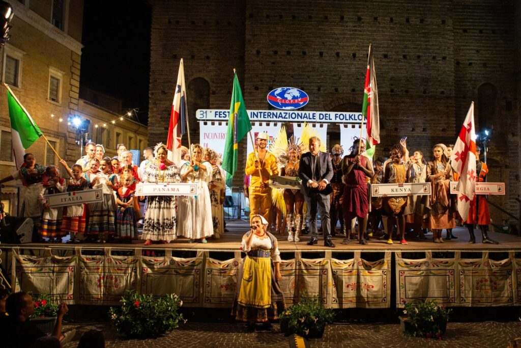 Festival Folklore-Li Pistacoppi